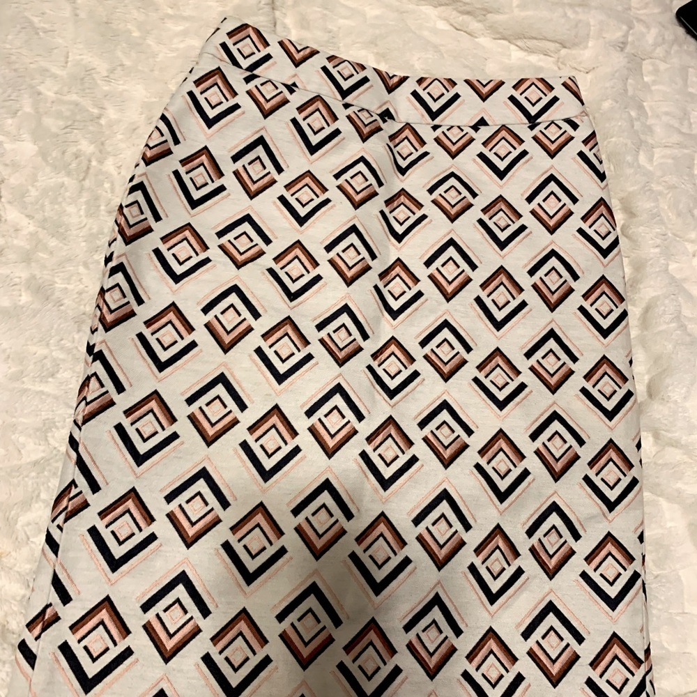 Ann Taylor size 6 pencil skirt